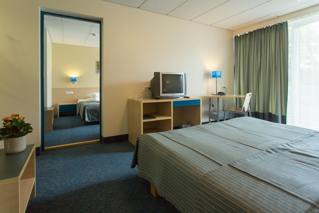 Asa Spa Hotel Kuressaare Buitenkant foto