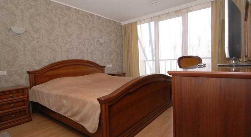 Asa Spa Hotel Kuressaare Buitenkant foto